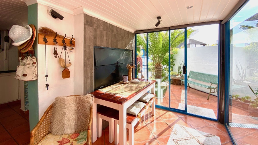 2 Bedroom Property for Sale in Dwarskersbos Western Cape